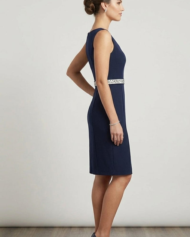 Tubino Nevia Donna in Crêpe Blu con Cintura Bianca e Perline Art. 0039