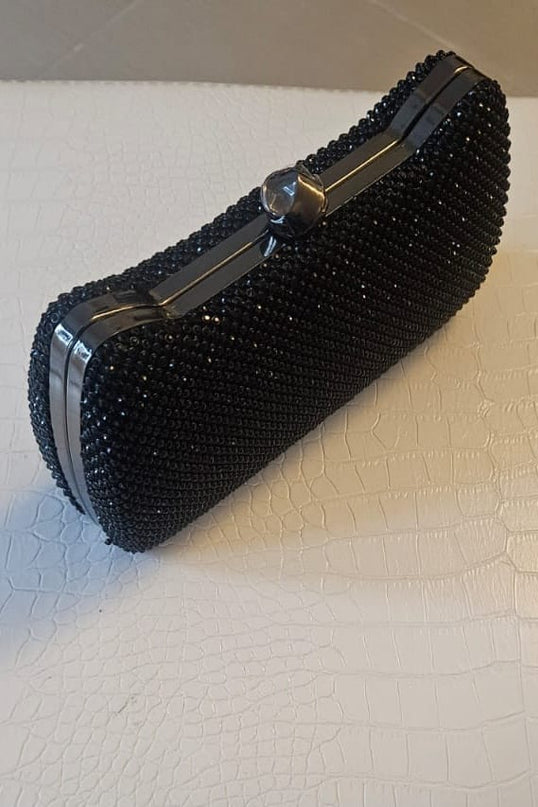 Pochette da Cerimonia in Tessuto Nero con Rete di Perline e Chiusura Canna di Fucile