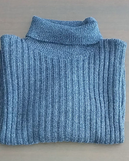Maglia Donna Blu Collo Alto Modello Stretto – Lana ULTIMO PEZZO