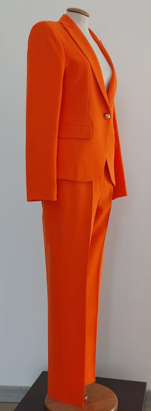 Tailleur Donna Arancio in Viscosa Giacca Essenziale e Pantalone Sigaretta – Art. TU06 – Tg. 44